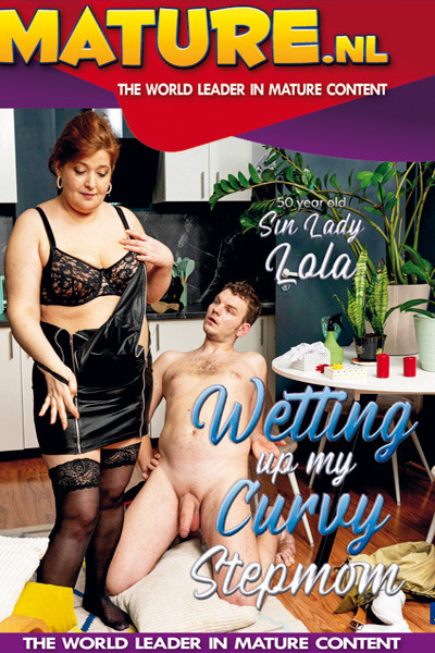 MATURE NL 318 WETTING UP MY...